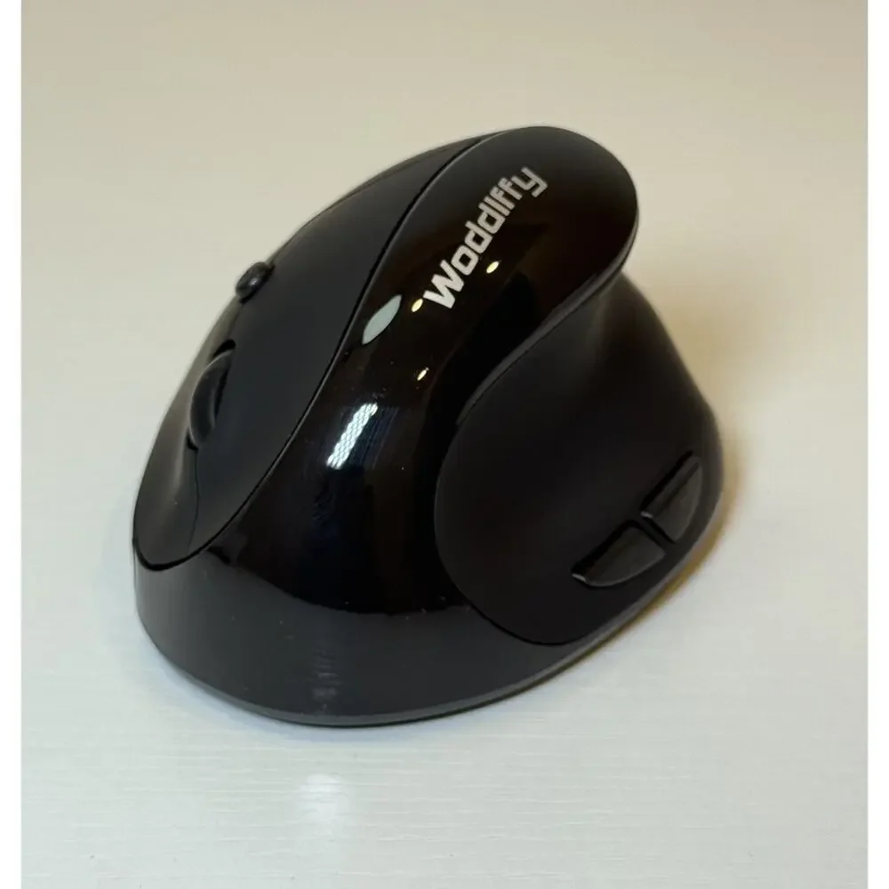 Woddlffy Ergonomic Mouse, Rechargeable Wireless Mouse Vertical Mice with USB.